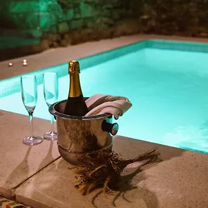 Agroturismo El Forn De Freixenet Con Servicios De Un
